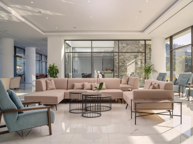 011_Schoene Aussichten Touristik - Lindos Grand Hotel - Rhodos-Reception Lounge 2